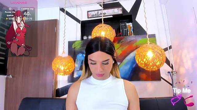 victoria aleia  online show from September 13, 2025, 10:54 pm