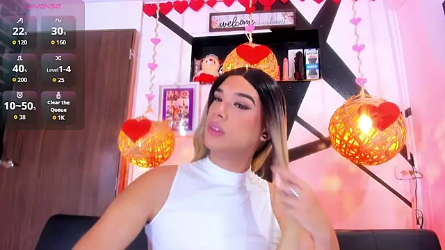 victoria aleia  online show from February 12, 2026, 10:09 pm