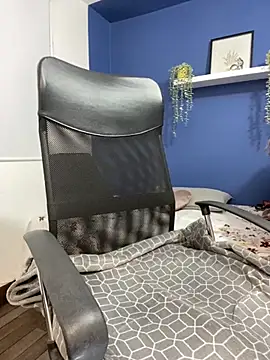 Snapshot of Isakeys_ chatting on September 22, 2025, 7:09 pm Isakeys online show from September 22, 2025, 7:09 pm