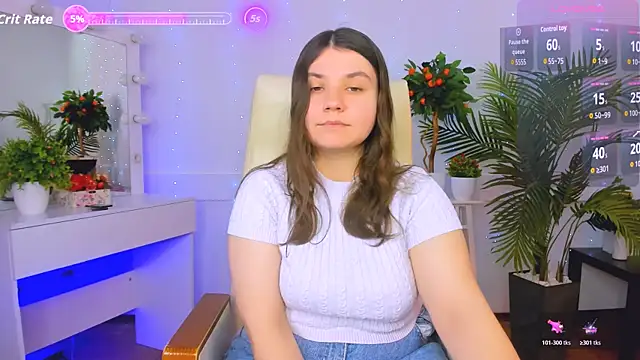 Viola  Shy online show from November 7, 2025, 9:41 pm