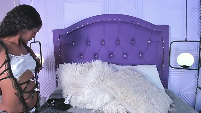 sarah banks1 online show from February 5, 2026, 3:02 am