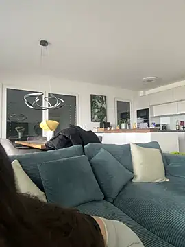 Wildberry  online show from March 14, 2026, 7:58 am