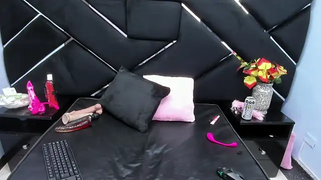 ChloeRosey online show from September 10, 2025, 3:38 am