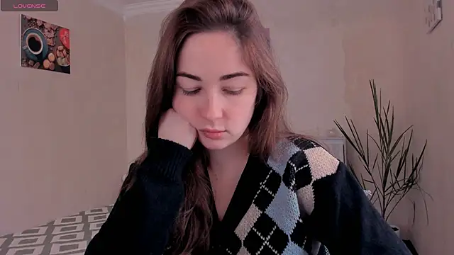 Snapshot of cClandesTina chatting on November 20, 2025, 12:06 pm cClandesTina online show from November 20, 2025, 12:06 pm