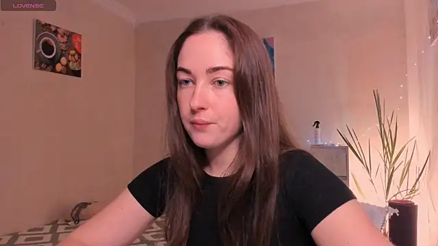 Snapshot of cClandesTina chatting on November 18, 2025, 7:50 pm cClandesTina online show from November 18, 2025, 7:50 pm