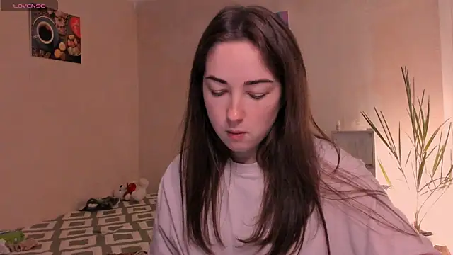 Snapshot of cClandesTina chatting on November 21, 2025, 5:01 pm cClandesTina online show from November 21, 2025, 5:01 pm