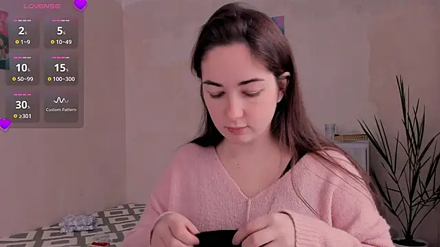 Snapshot of cClandesTina chatting on November 28, 2025, 10:15 am cClandesTina online show from November 28, 2025, 10:15 am