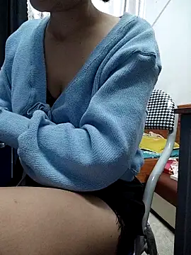 Haralushiaaa online show from December 3, 2025, 6:25 am