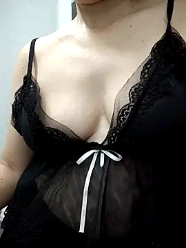 Haralushiaaa online show from October 8, 2025, 5:09 am