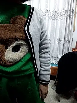 Haralushiaaa online show from December 15, 2025, 4:35 pm