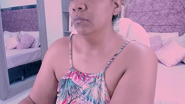  Lakshmi hotx online show from February 20, 2025, 11:53 am