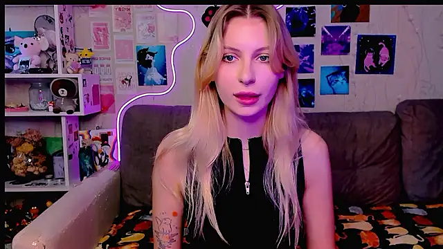 Maria Hunt online show from December 6, 2024, 6:31 am