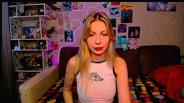 Maria Hunt online show from January 14, 2025, 4:04 am