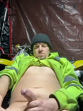 joeycbigcock online show from March 3, 2025, 5:31 pm