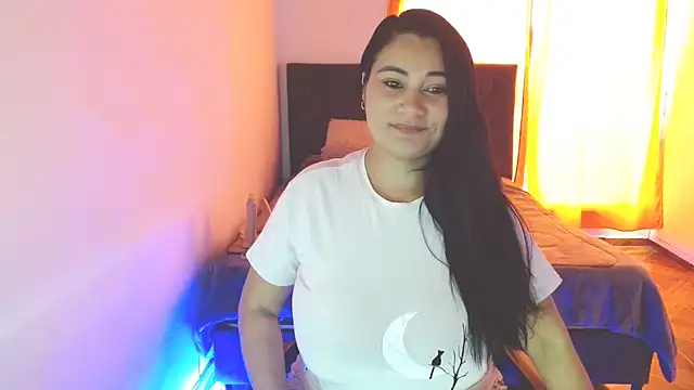 Snapshot of Kerly_Lopez chatting on April 28, 2026, 5:39 pm Kerly Lopez online show from April 28, 2026, 5:39 pm