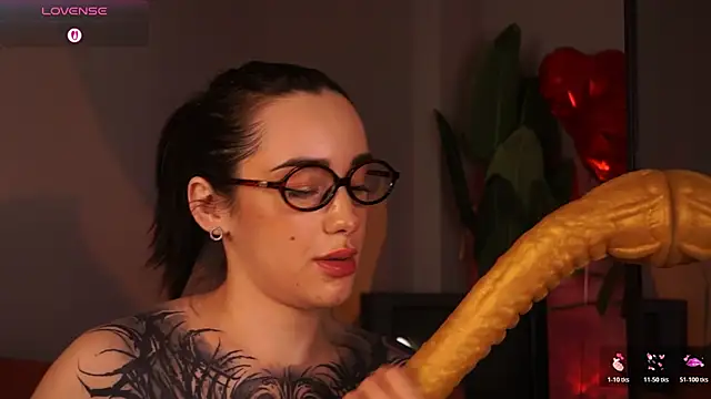 Snapshot of EvaCanton chatting on February 19, 2026, 2:08 am EvaCanton online show from February 19, 2026, 2:08 am