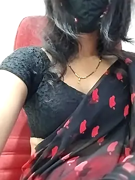 Snapshot of Triveni-Lovely chatting on July 20, 2026, 6:10 am Triveni-Lovely online show from July 20, 2026, 6:10 am