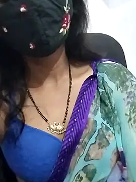 Snapshot of Triveni-Lovely chatting on May 9, 2026, 7:56 am Triveni-Lovely online show from May 9, 2026, 7:56 am