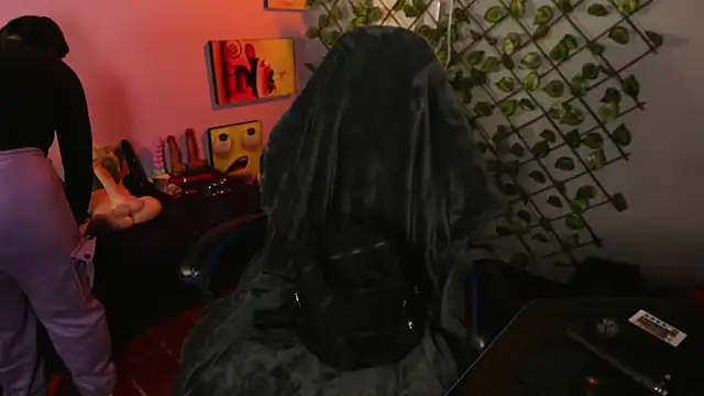 Amy hoy69 online show from January 7, 2026, 2:38 am