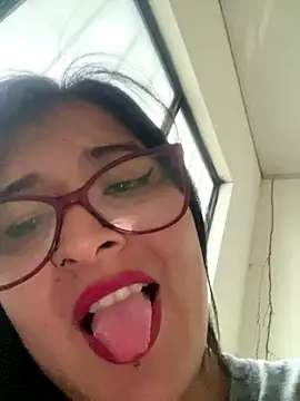 ZTahya online show from October 21, 2025, 10:20 pm