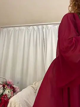 Snapshot of Haze24Red chatting on March 3, 2025, 7:13 am Haze24Red online show from March 3, 2025, 7:13 am