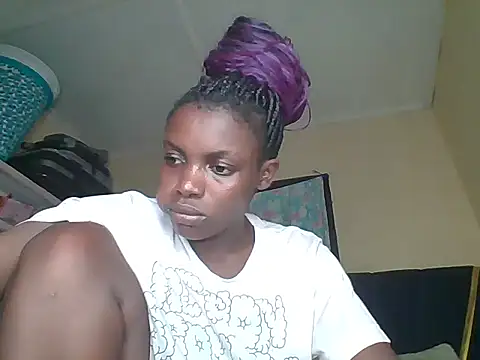 awino001 online show from April 9, 2026, 1:07 am