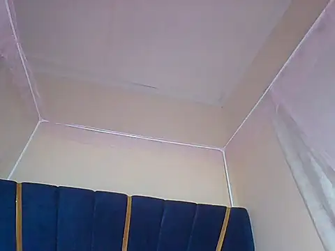 awino001 online show from October 15, 2025, 1:37 am