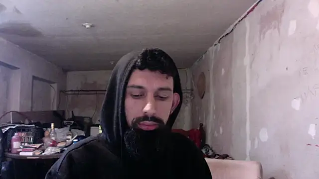 Snapshot of LoretoMx chatting on October 13, 2025, 5:58 pm LoretoMx online show from October 13, 2025, 5:58 pm