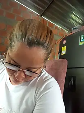 natally ross21 online show from February 10, 2026, 1:21 pm