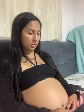 Snapshot of luna_asss chatting on October 10, 2025, 9:15 pm luna asss online show from October 10, 2025, 9:15 pm