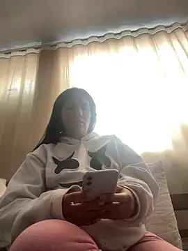 Snapshot of luna_asss chatting on November 15, 2025, 5:28 pm luna asss online show from November 15, 2025, 5:28 pm