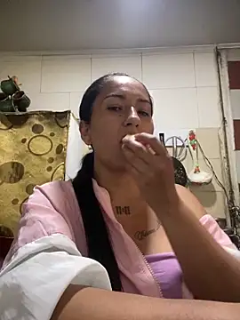 Snapshot of luna_asss chatting on March 2, 2026, 9:00 pm luna asss online show from March 2, 2026, 9:00 pm