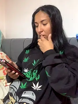 Snapshot of luna_asss chatting on October 14, 2025, 2:17 pm luna asss online show from October 14, 2025, 2:17 pm