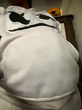 Snapshot of luna_asss chatting on November 26, 2025, 9:04 pm luna asss online show from November 26, 2025, 9:04 pm