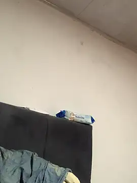 Snapshot of luna_asss chatting on October 21, 2025, 3:44 pm luna asss online show from October 21, 2025, 3:44 pm