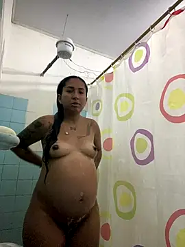 Snapshot of luna_asss chatting on October 25, 2025, 7:36 pm luna asss online show from October 25, 2025, 7:36 pm