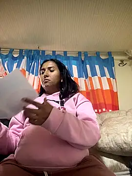 Snapshot of luna_asss chatting on November 5, 2025, 9:07 pm luna asss online show from November 5, 2025, 9:07 pm