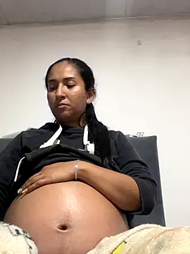 Snapshot of luna_asss chatting on October 31, 2025, 5:31 pm luna asss online show from October 31, 2025, 5:31 pm