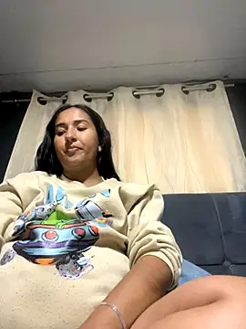 Snapshot of luna_asss chatting on November 24, 2025, 5:35 pm luna asss online show from November 24, 2025, 5:35 pm