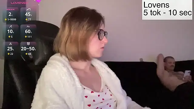Snapshot of Sexy_Sweets chatting on June 20, 2026, 8:47 pm Sexy Sweets online show from June 20, 2026, 8:47 pm