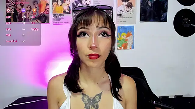 Snapshot of Naomi-Haruno chatting on October 9, 2025, 9:04 pm Naomi-Haruno online show from October 9, 2025, 9:04 pm