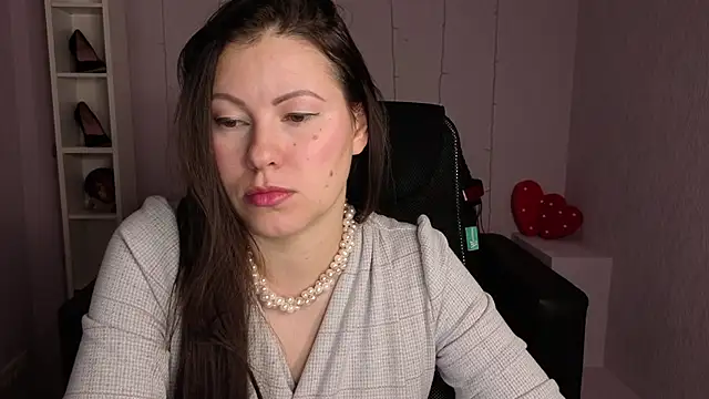 Dana  dom online show from February 9, 2026, 1:25 am