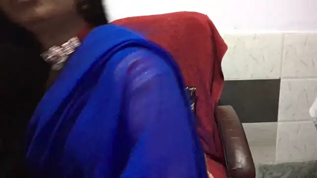 Snapshot of Gulaboo_bhabi chatting on February 28, 2026, 7:57 pm Gulaboo bhabi online show from February 28, 2026, 7:57 pm