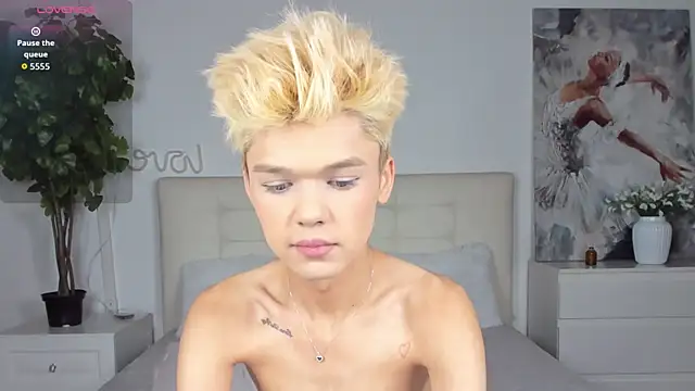 Felix Rey online show from December 3, 2025, 5:01 pm