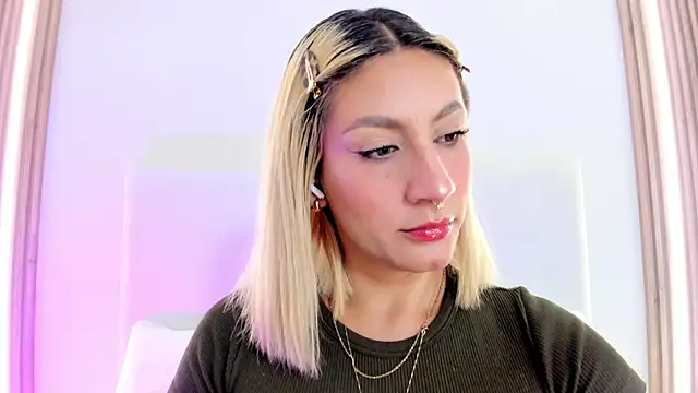 Emily robertss online show from January 10, 2026, 7:42 pm