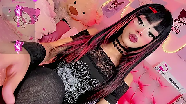 Cute Roxxy online show from November 15, 2025, 3:43 am