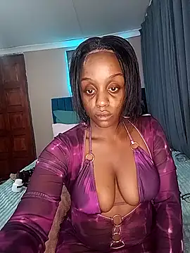 Queen-Chocolate online show from March 23, 2026, 10:31 pm