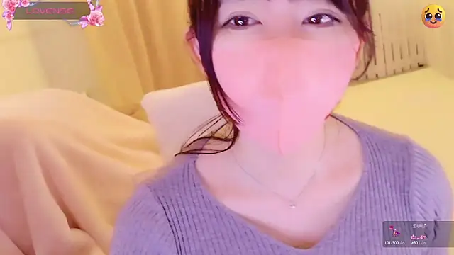 maii- online show from March 12, 2025, 8:09 pm