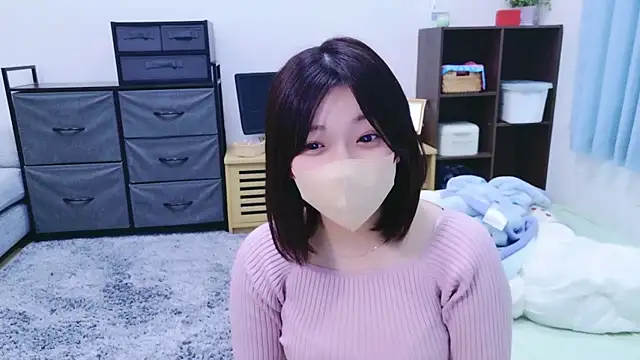 Snapshot of HaruruHappy chatting on March 16, 2025, 12:12 am HaruruHappy online show from March 16, 2025, 12:12 am