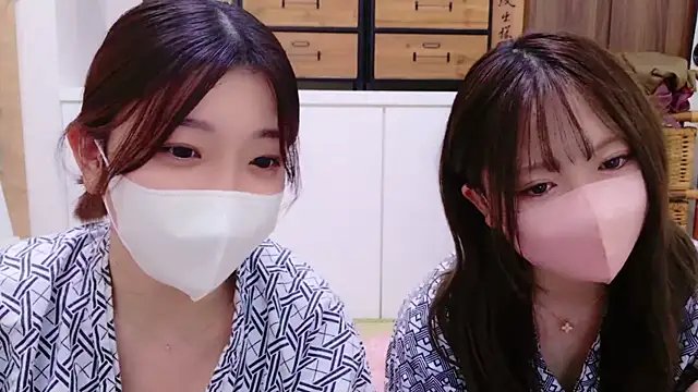 Snapshot of HaruruHappy chatting on December 24, 2024, 5:44 pm HaruruHappy online show from December 24, 2024, 5:44 pm